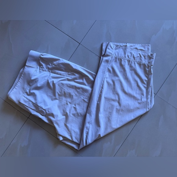 Athleta straight-leg joggers in size 18. These pants have a relaxed fit, a wide - Picture 8 of 16